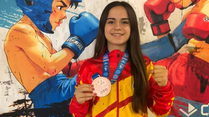 Andrea Martínez, bronce europeo en kick boxing y con la mirada puesta en la categoría junior