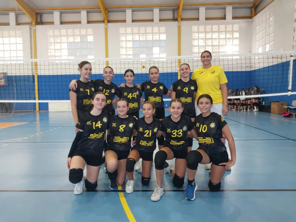 El Club de Voley Real de Gandia roza la victoria ante el Sedaví en un duelo de alta intensidad