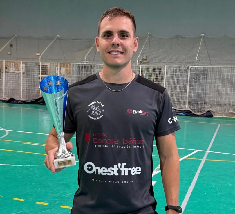 Víctor Pellicer logra un brillante tercer puesto en el TOP16 absoluto masculino de tenis de mesa de la Comunitat Valenciana