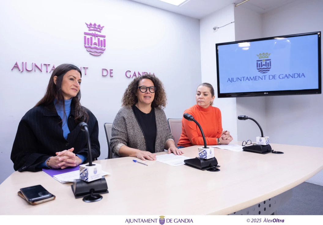 Gandia habilita un acceso para peatones y ciclistas en el Castell de Bairén a través de la “Senda de los caballos”