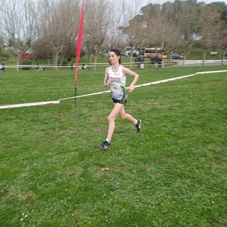 Empar Vizcaíno finaliza segunda en el Campeonato de España de Campo a Través