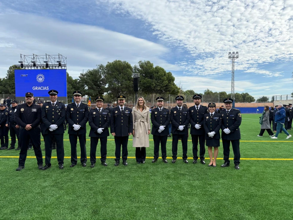 Paiporta reconoce el trabajo de 12 agentes de la Policía Local de Gandia por su actuación durante la dana de 2024