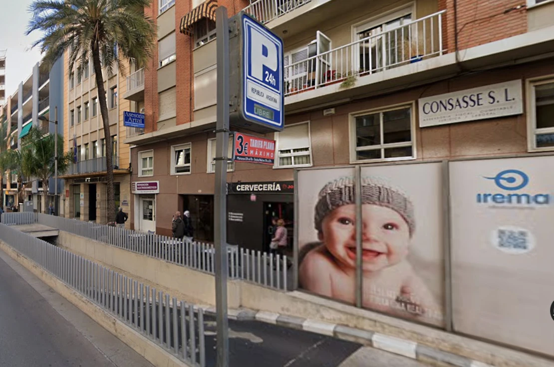 El PP acusa al alcalde de Gandia de privatizar parkings rentables para obtener dinero rápido en año electoral