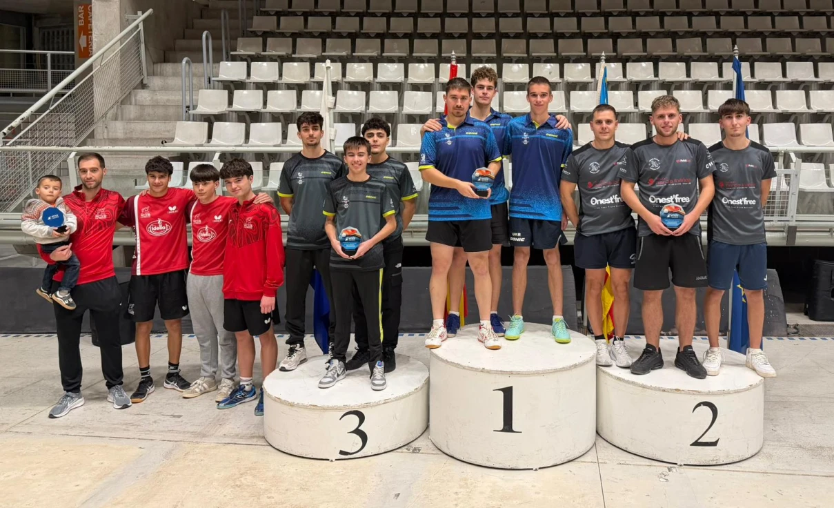 El Corriol Oliva Tennis Taula se luce en el Campeonato Autonómico Absoluto por Equipos