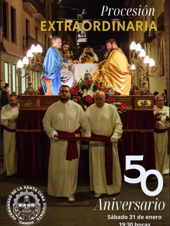 Procesión extraordinaria en Gandia de la Hermandad de la Santa Cena Viviente por su 50 aniversario