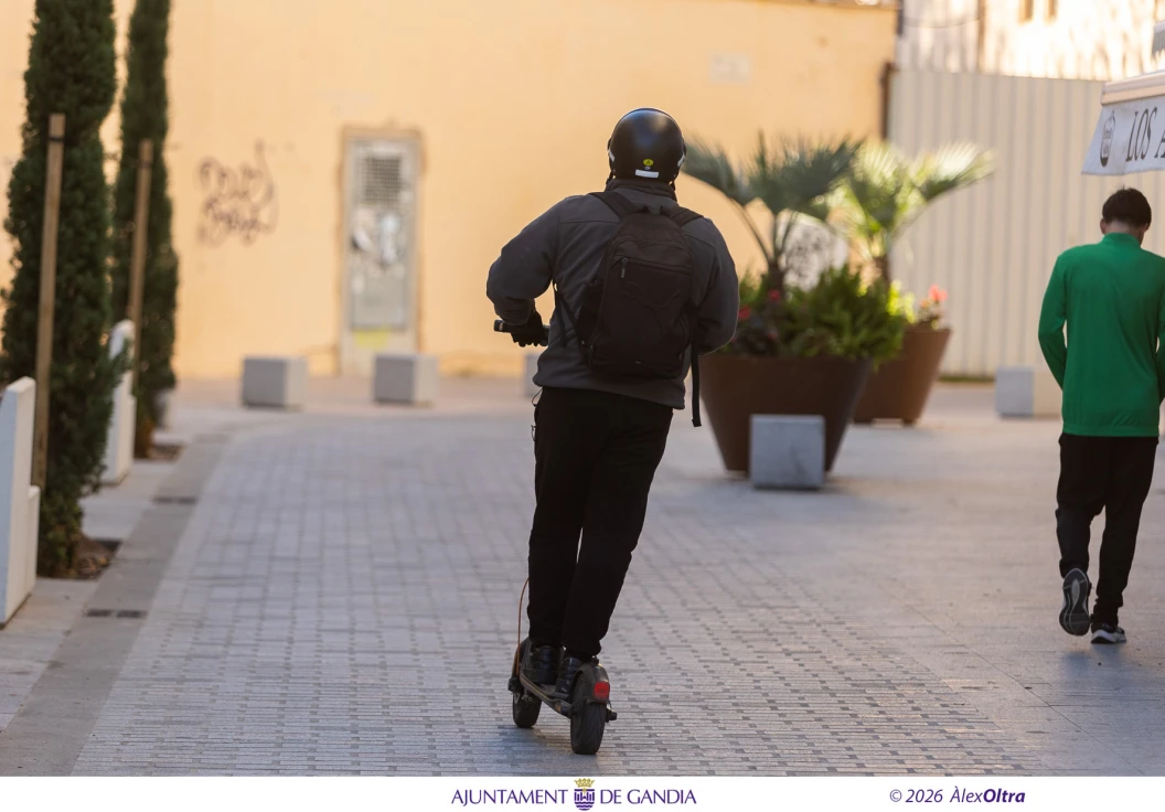 Nuevas normas para circular con patinetes eléctricos por las calles de Gandia