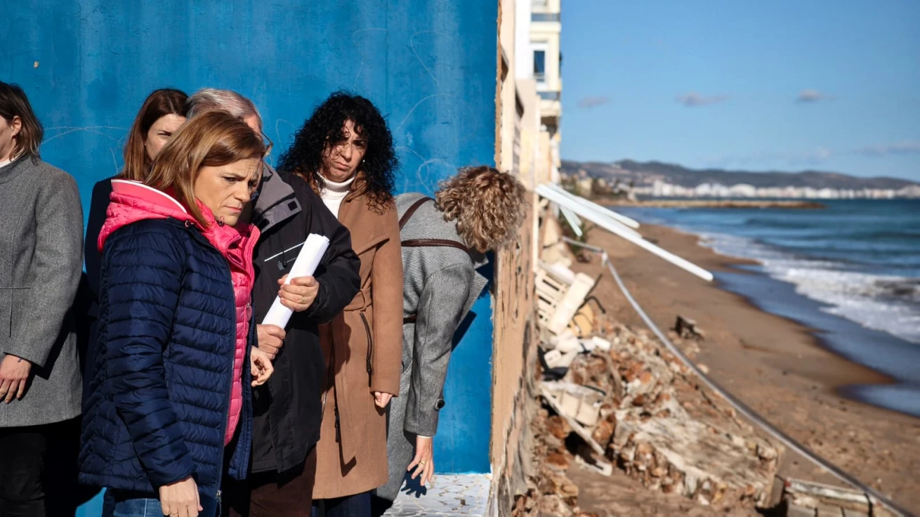 Pilar Bernabé, delegada del Gobierno de España en Valencia visita Tavernes: 'desde 2018 se ha destinado a las costas valencianas la mayor inversión de la historia'