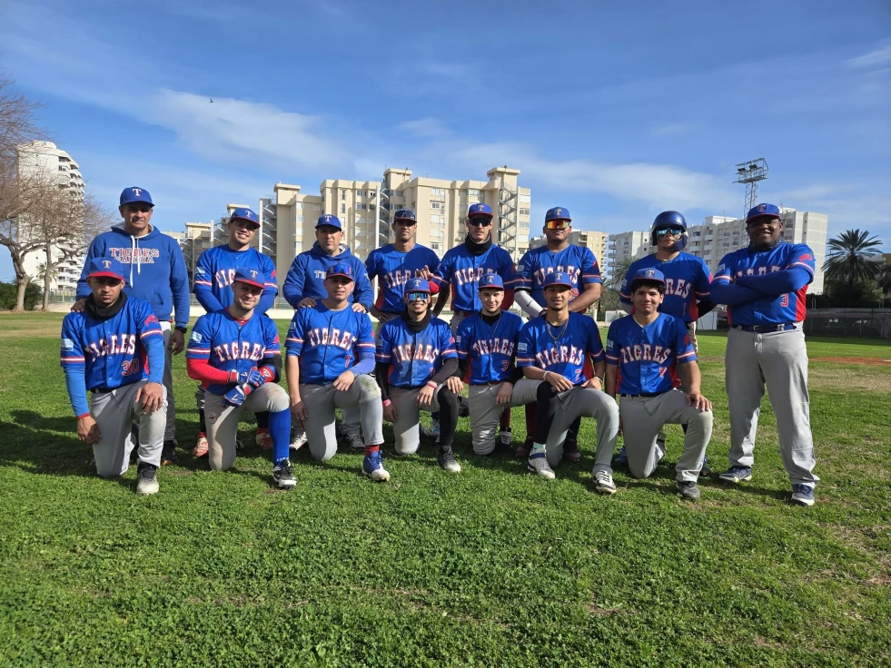 Los Tigres de Gandia arrasan en la 2ª fase del Autonómico de Béisbol y avanzan a los play-off finales