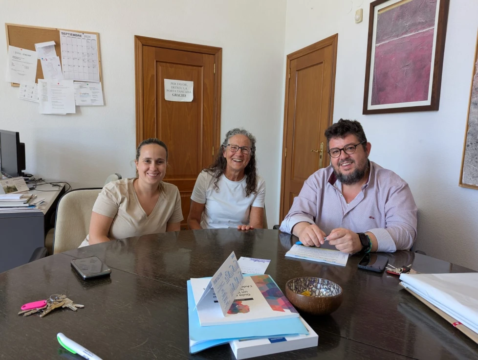 Bellreguard inicia los trámites para establecer una alianza con la ciudad francesa de Pézenas