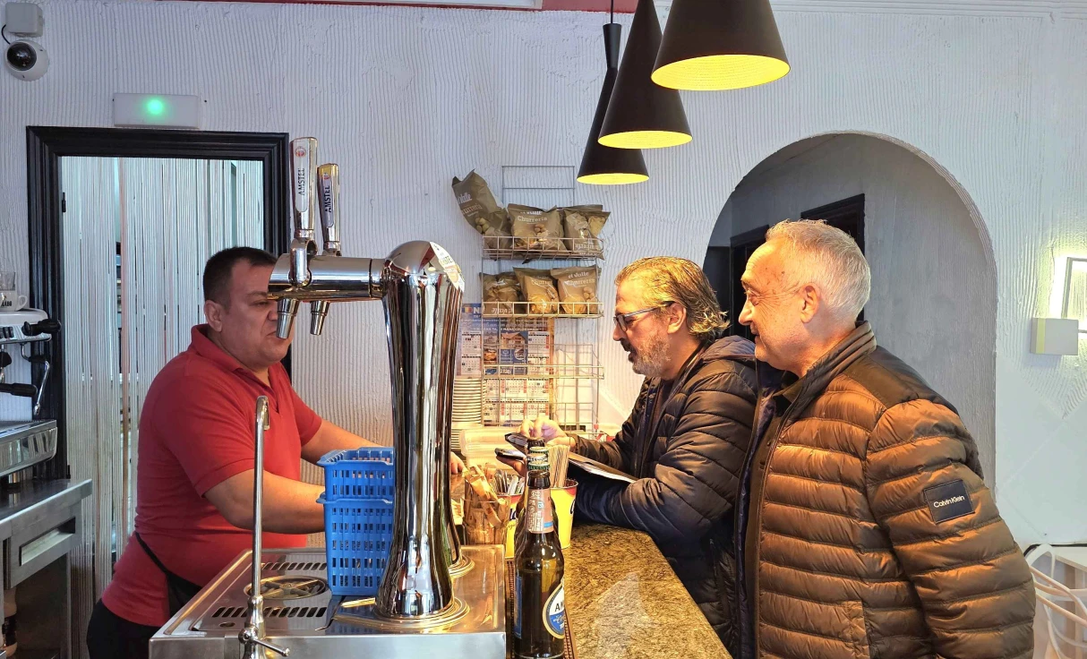 Tavernes y Ecovidrio impulsan una campaña de reciclaje de vidrio en los establecimientos de hostelería