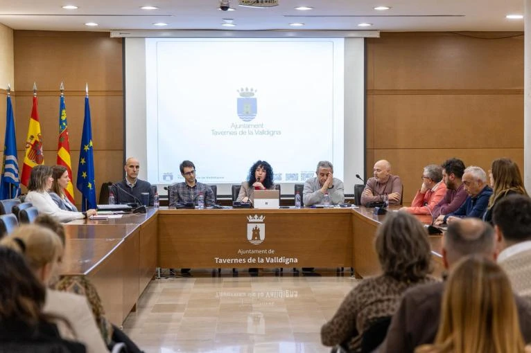 El Ayuntamiento de Tavernes ofrece información y asesoramiento técnico a los afectados por el temporal Harry