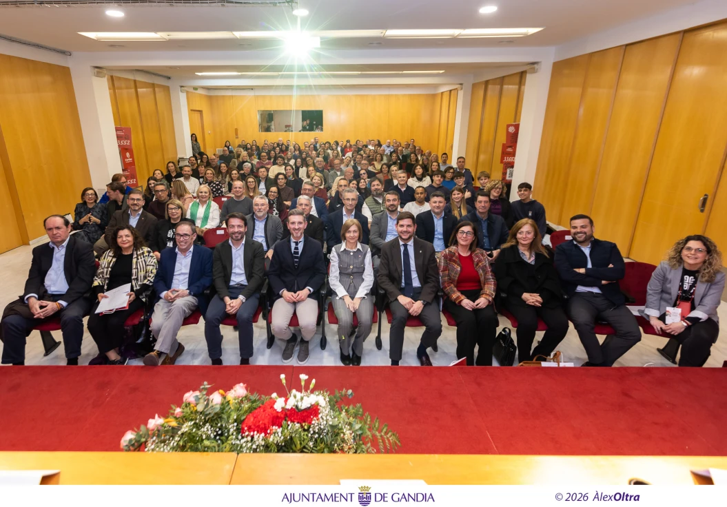 Cáritas Gandia acoge el V Encuentro de Empresas y Entidades con Corazón