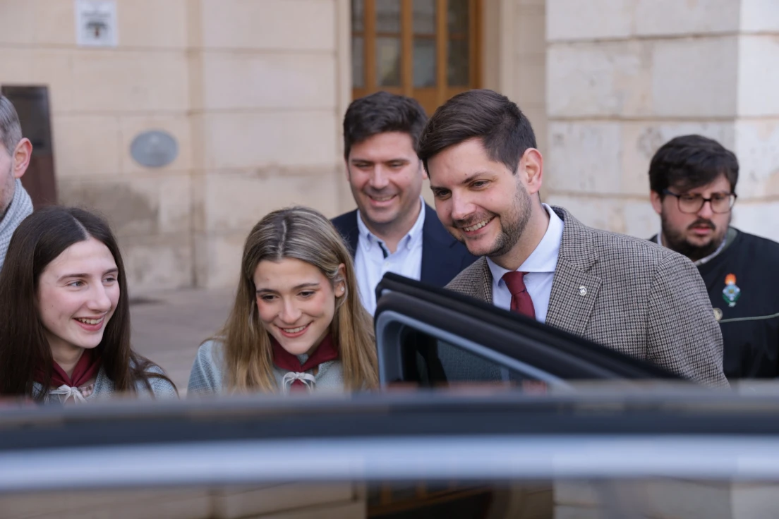El OMODA 7 de Moll Motor, coche oficial de las Falleras Mayores de Gandia 2026