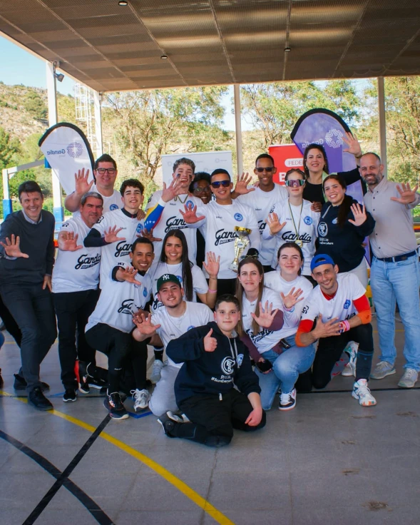 Los Dolphins se llevan el II Open Gandia de Béisbol 5
