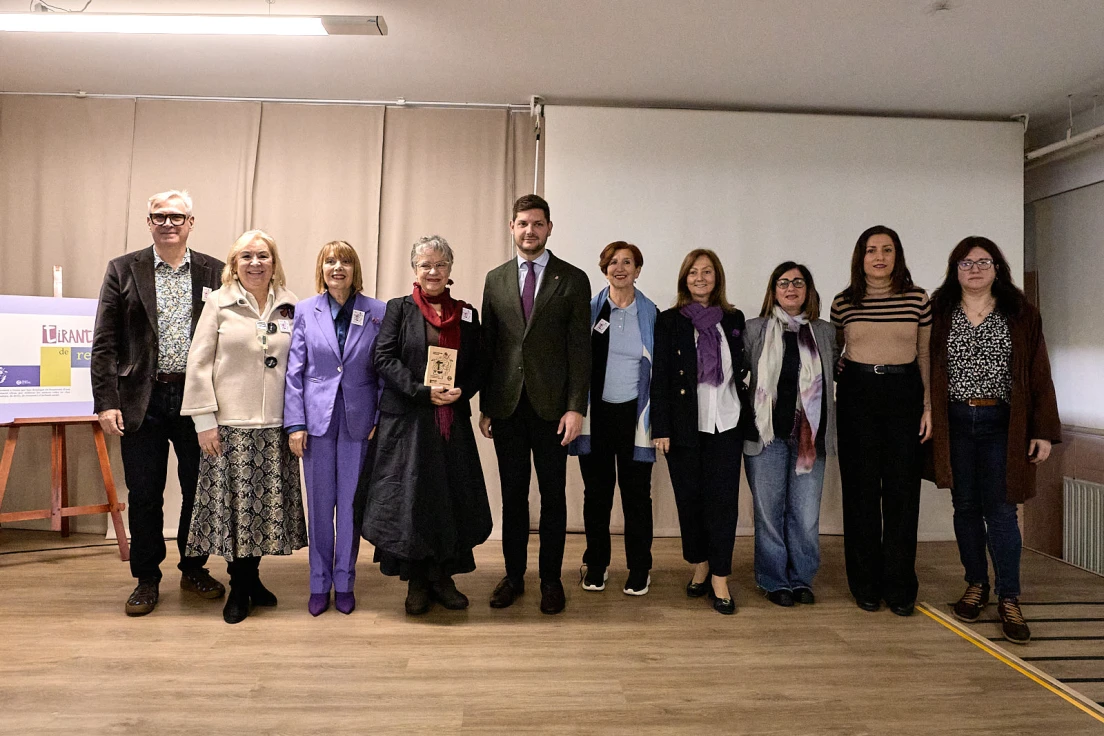 Gandia reconoce a Ana López-Navajas por su labor en la visibilización del legado de las mujeres en la educación