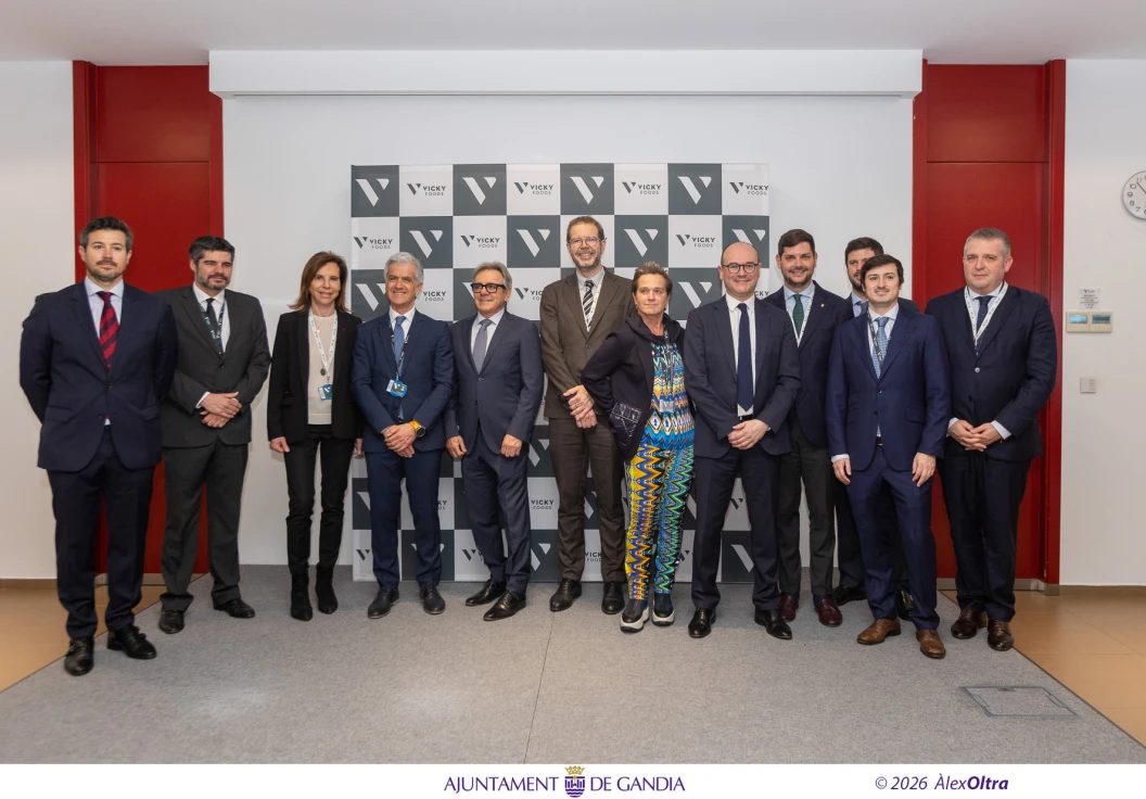 Vicky Foods recibe la visita del ministro de Industria francés y del secretario de Estado español