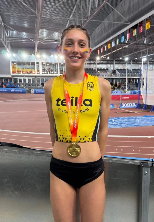 Adriana Solanes deja huella en el Nacional Sub16 de Short Track