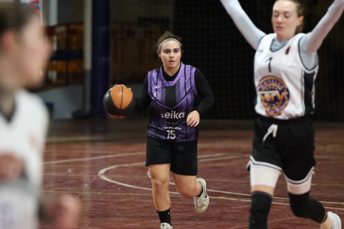 El Teika UPB Gandia sumó una nueva victoria a domicilio ante el CB Benidorm