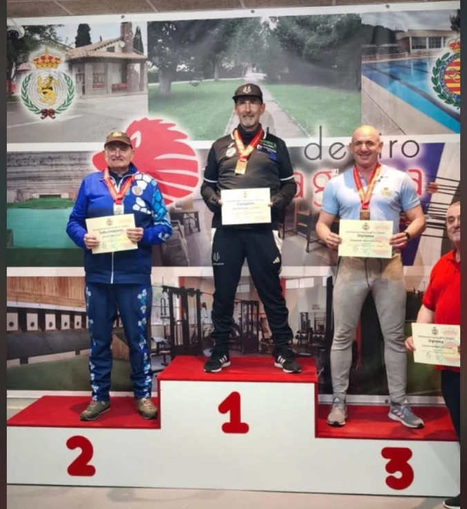 Juan Emilio Moreno brilla en la Copa del Rey de tiro con un oro y una plata