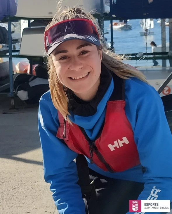 Chloe Benimeli se proclama campeona autonómica en la clase Optimist B de vela