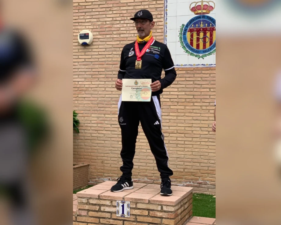 Juan Emilio Moreno del Club Amics de l’Aire Comprimido de Xeraco logran el Campeonato de España BR-50 en Náquera