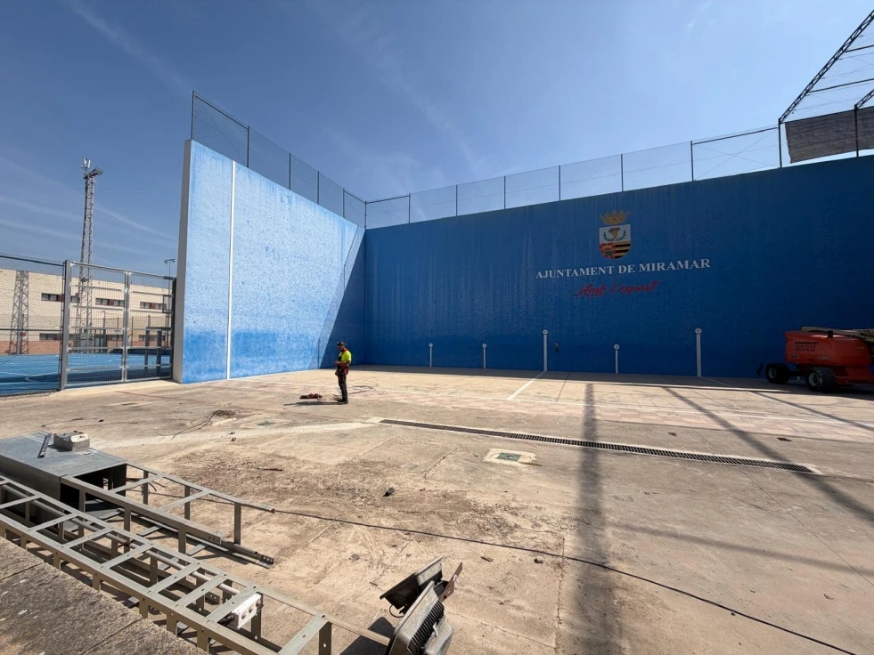 Miramar impulsa la modernización del frontón municipal con una inversión de más de 500.000 euros
