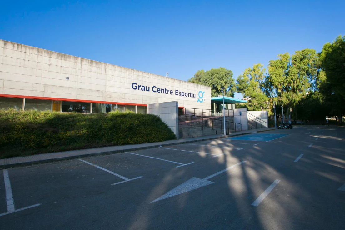 Gandia reabre el Centro Deportivo del Grau tras una renovación integral de más de 600.000 euros