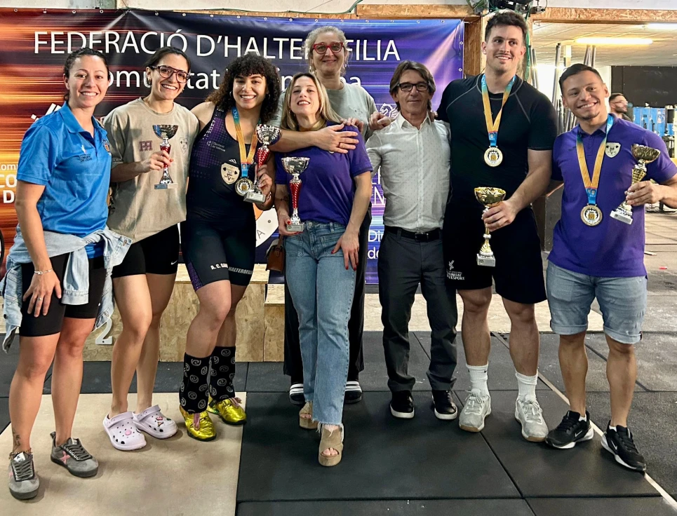 El AC Halterofilia Gandia firma una actuación sobresaliente en el Campeonato Autonómico Absoluto con cinco títulos regionales