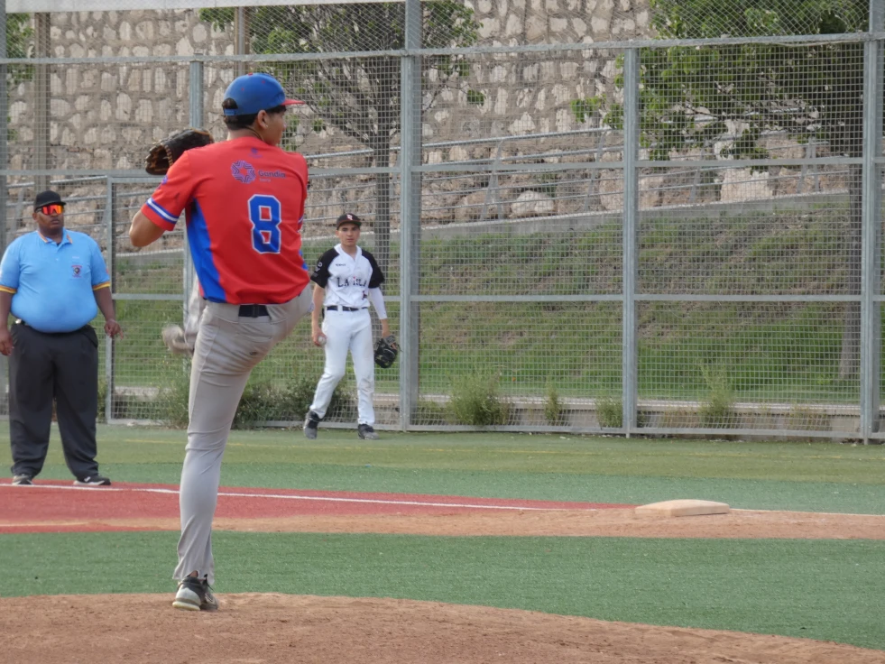 Tigres de Gandia refuerza su liderato tras imponerse a La Isla Valencia en el Campeonato Nacional de Béisbol