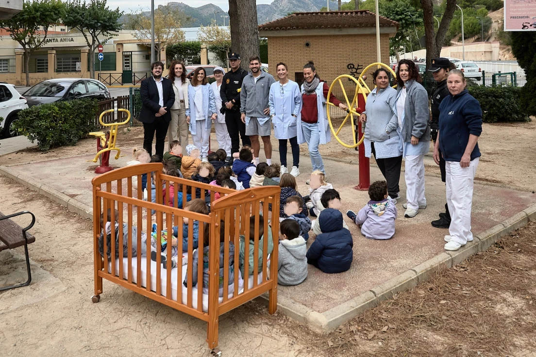 El PP denuncia listas de espera en las escoletas infantiles municipales tras quedarse 95 menores sin plaza