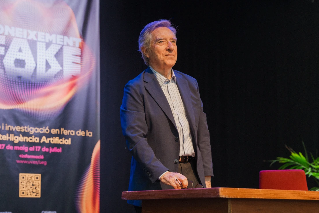 Iñaki Gabilondo: "El impacto de la desinformación dificulta la construcción de criterios sólidos y fiables”