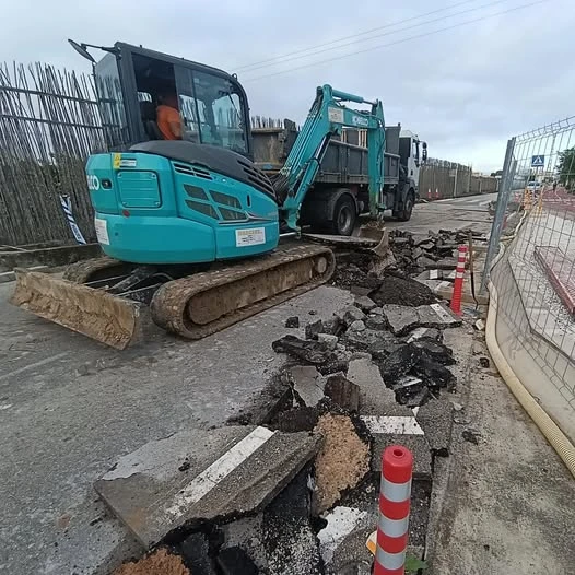 La carretera de acceso a la playa de Guardamar podría reabrirse en 15 días