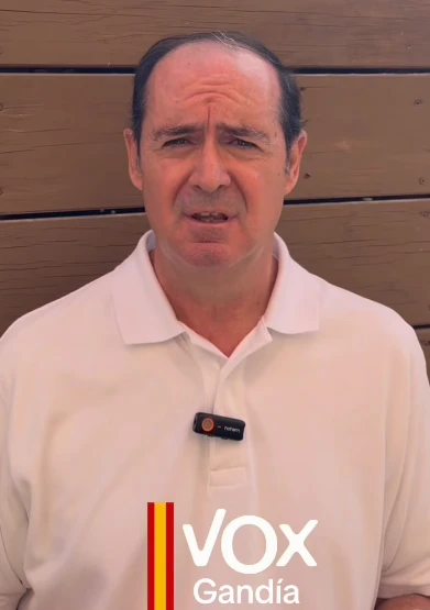 Vox pide reforzar la seguridad tras los presuntos tocamientos a mujeres en la piscina de Roís de Corella de Gandia