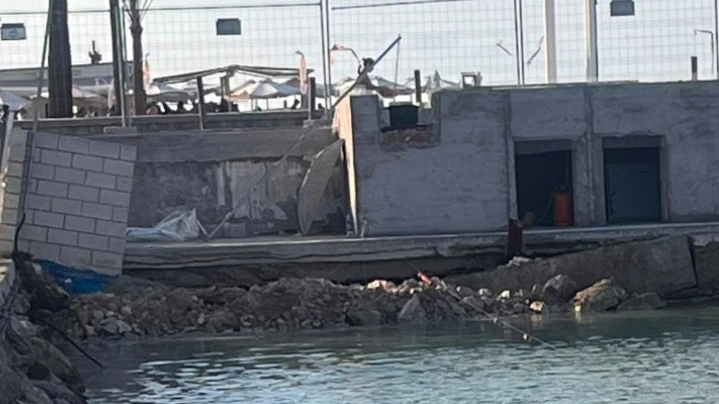 El Real Club Náutico denuncia el hundimiento de un tramo en obras de la Marina de Gandia