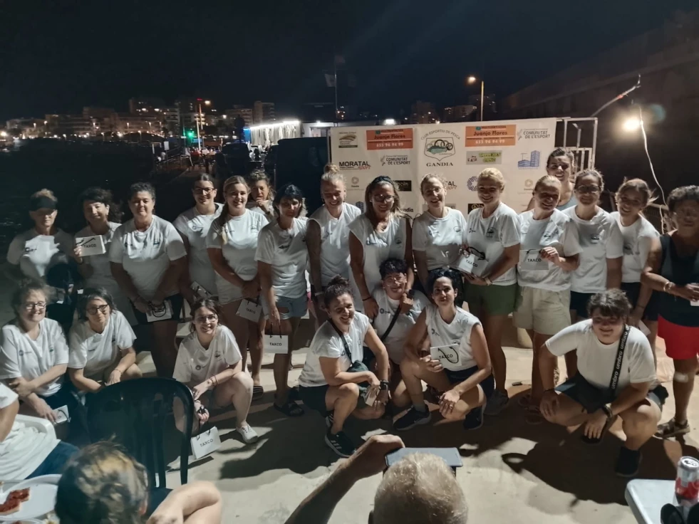 Gandia reúne a 30 mujeres en una nueva edición de su Concurso de Pesca