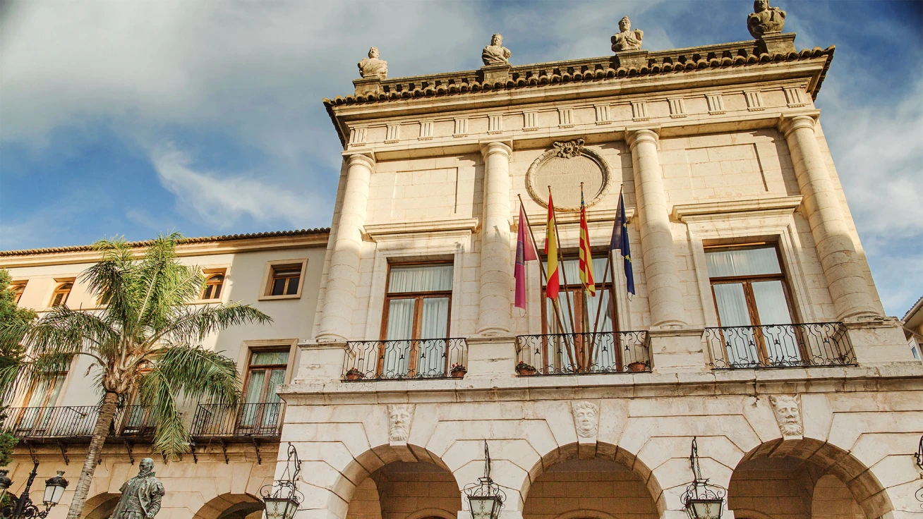 El Ayuntamiento de Gandia responde a las críticas del PP respecto a la situación ferroviaria