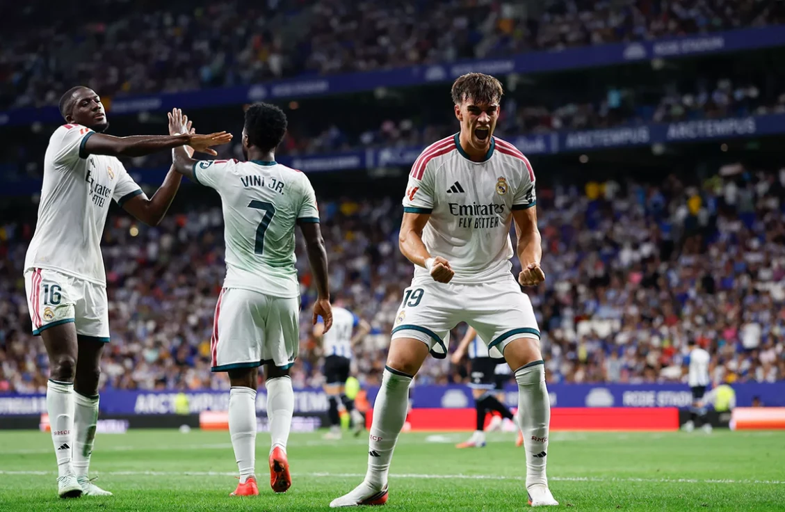 Carlos Espí, el talento de Tavernes que da al Real Madrid un triunfo agónico en el debut liguero
