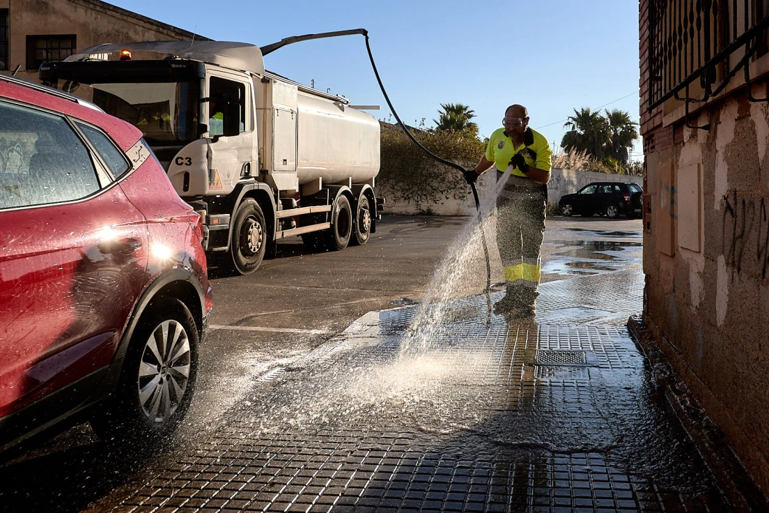 El riesgo de inundaciones enfrenta a PP y Gobierno de Gandia