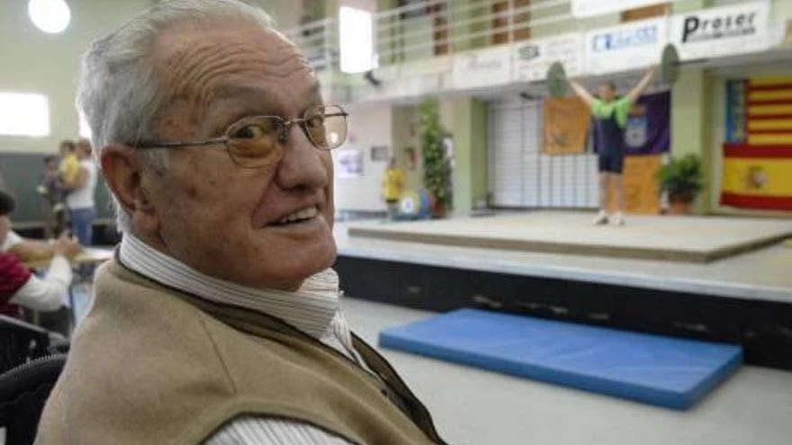Gandia propone que el pabellón municipal de halterofilia lleve el nombre de Antonio Climent Donet 'Misteri'