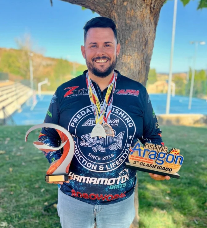Rubén Padilla sube al podio en el Campeonato de España de Black-Bass desde Orilla