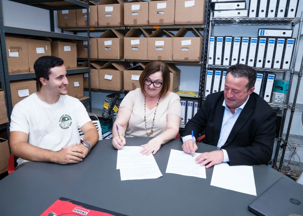 Cinco temporadas creciendo juntos: Proinbeni y el Units Pel Bàsquet Gandia refuerzan su compromiso