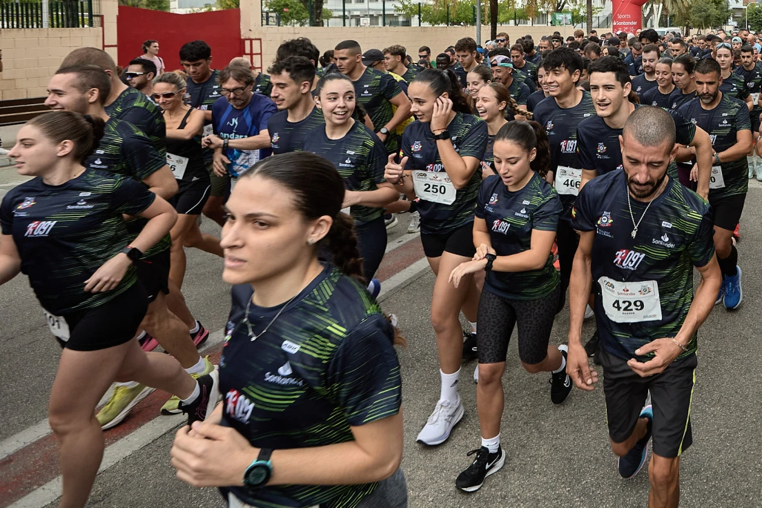 Más de 350 personas participaron en la primera Carrera Solidaria Ruta 091 de Gandia