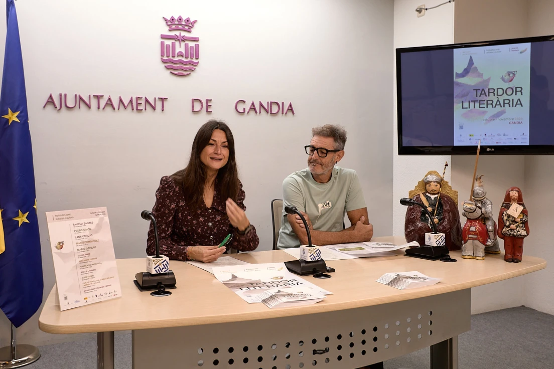 La VI Tardor Literària de Gandia arranca con 60 actividades y grandes autores contemporáneos