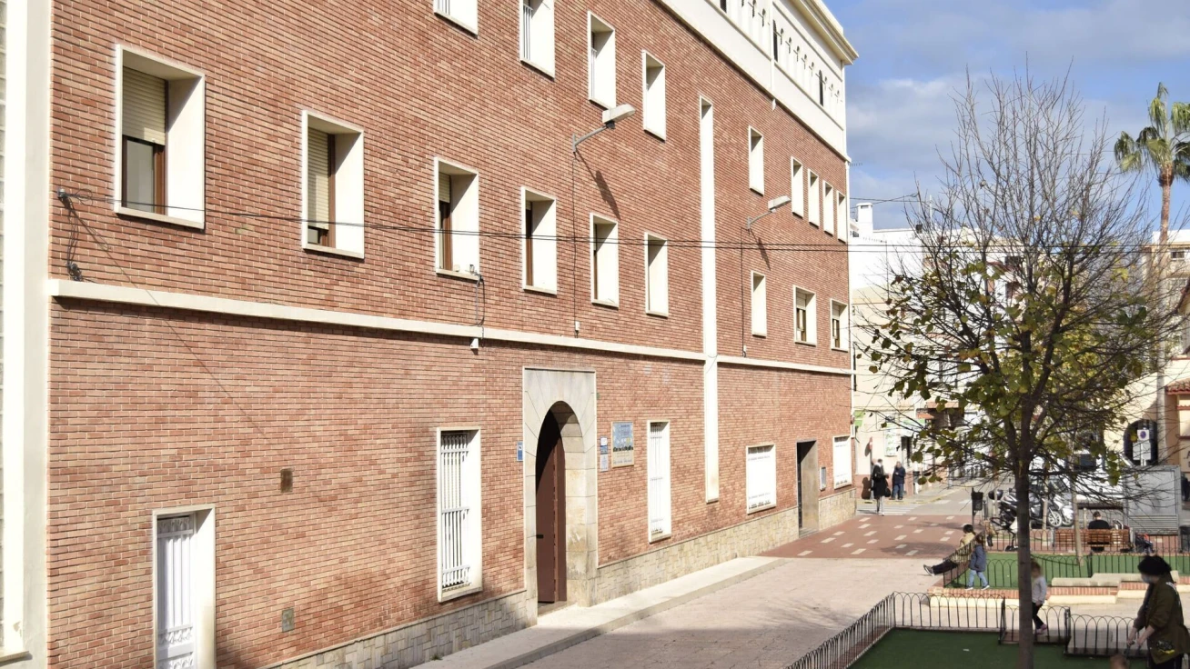 Oliva modifica el calendario escolar del curso 2026-2027