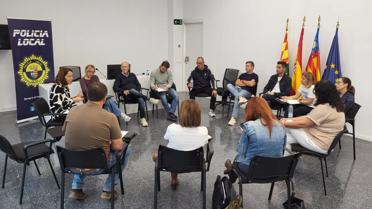 Oliva habilita un servicio especial de recogida de trastos