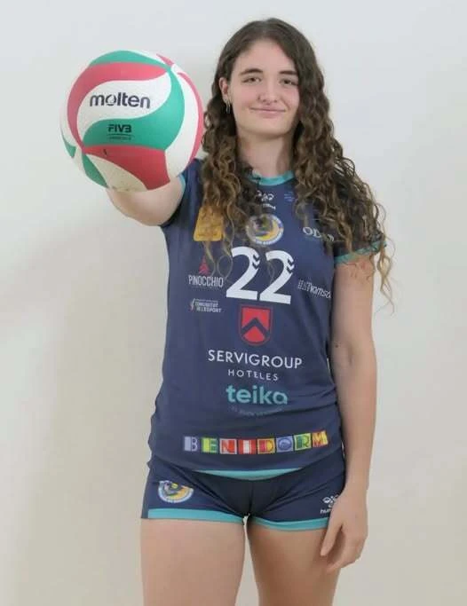 El voleibol gandiense celebra las convocatorias de Jairo Álvarez y Martina Ponzinibbio con la selección española