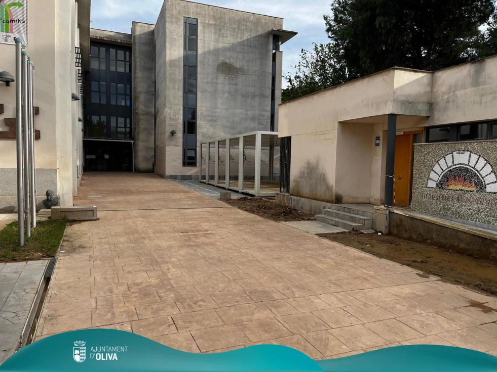 El IES Gabriel Císcar de Oliva reabre mañana sus aulas de ESO y Bachillerato