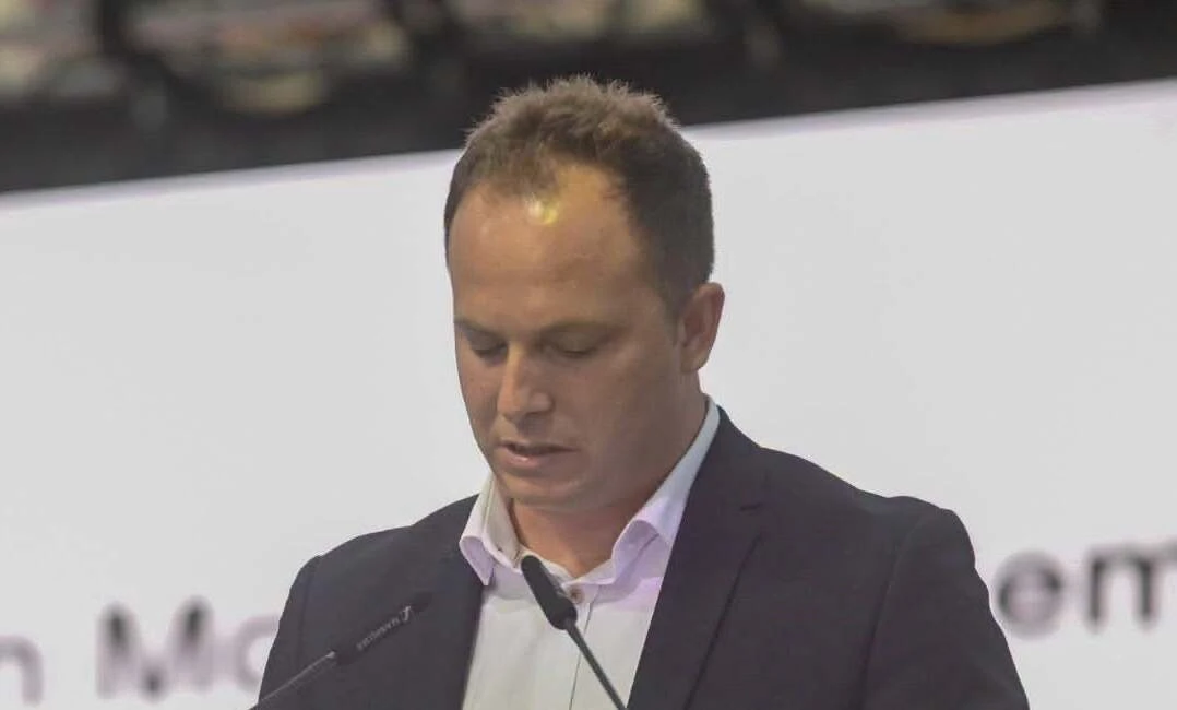Joan Mascarell renuncia a su acta como concejal del Ayuntamiento de Oliva