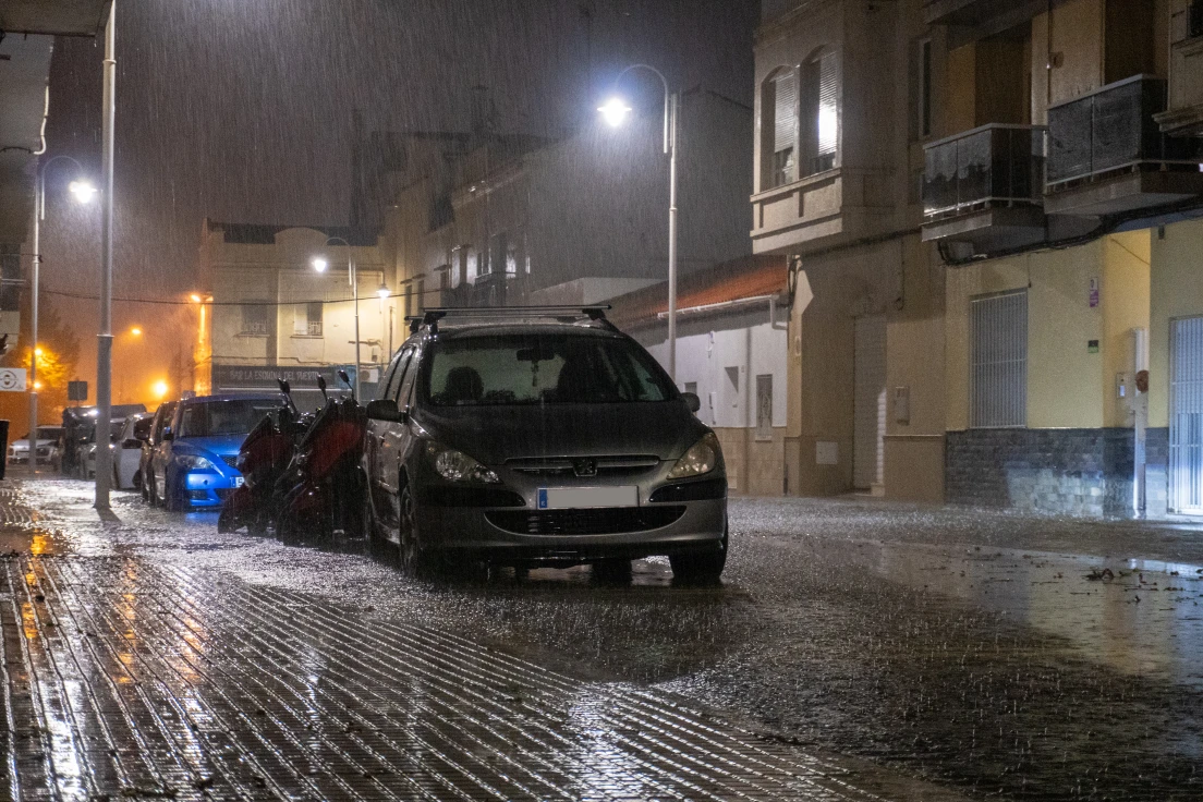 La DANA Adam sacude la Safor: más de 200l/m² durante la madrugada