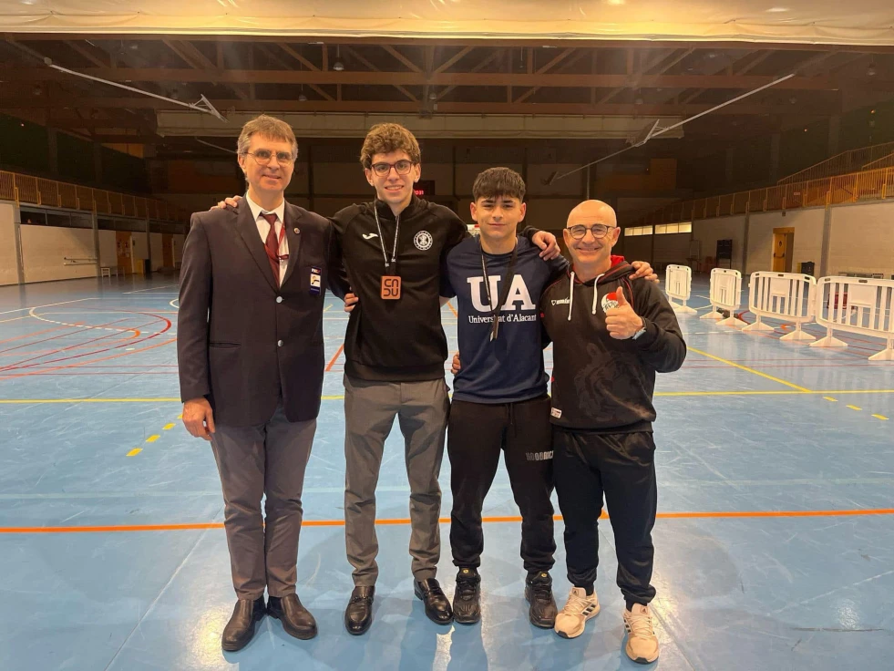 El Club Tora Kai Gandia brilla con cuatro medallas en dos campeonatos este fin de semana